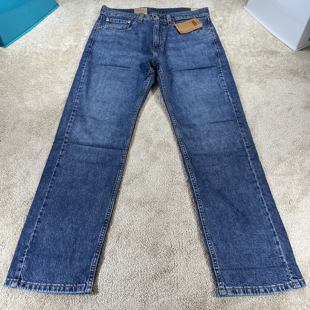 Levi's Men's 505 Jeans Regular Fit Stretch Denim Size 32x30 Medium Wash NWT - Picture 1 of 14